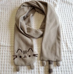 Pusheen Scarf Box Exclusive